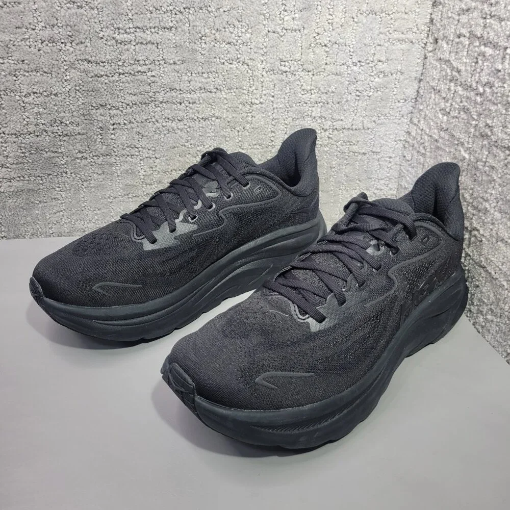 Hoka One One Clifton 10 Womens Size US 12B Triple Black Lace-Up Sneaker Shoes